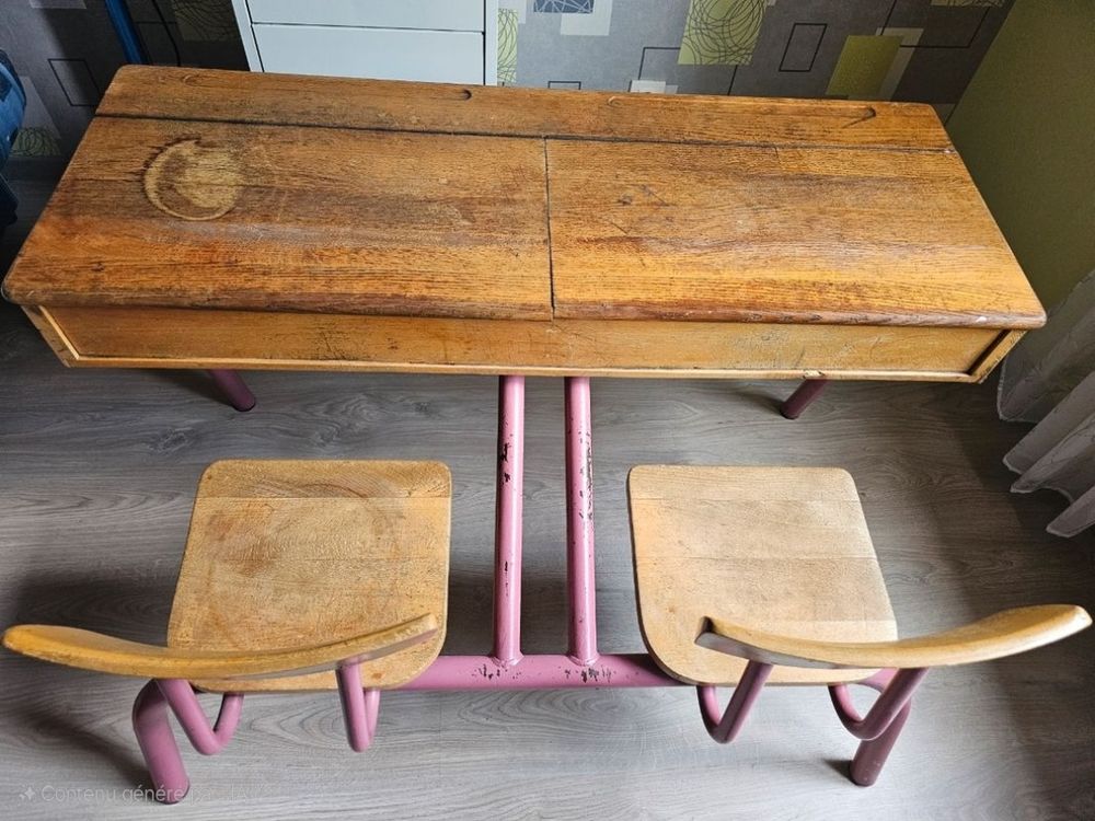 Bureau d'�colier 65 Ch�teauneuf-de-Randon (48)