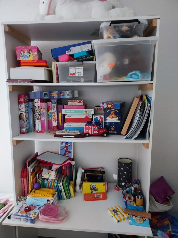 bureau enfant avec rangement 15 Valence (26)