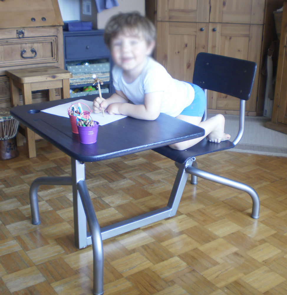 Bureau enfant vintage 30 D�cines-Charpieu (69)