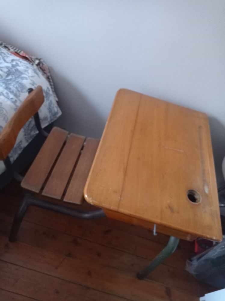 Bureau enfant 50 La Roche-sur-Yon (85)