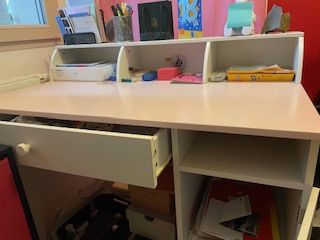 Bureau enfant 60 Chaleins (01)