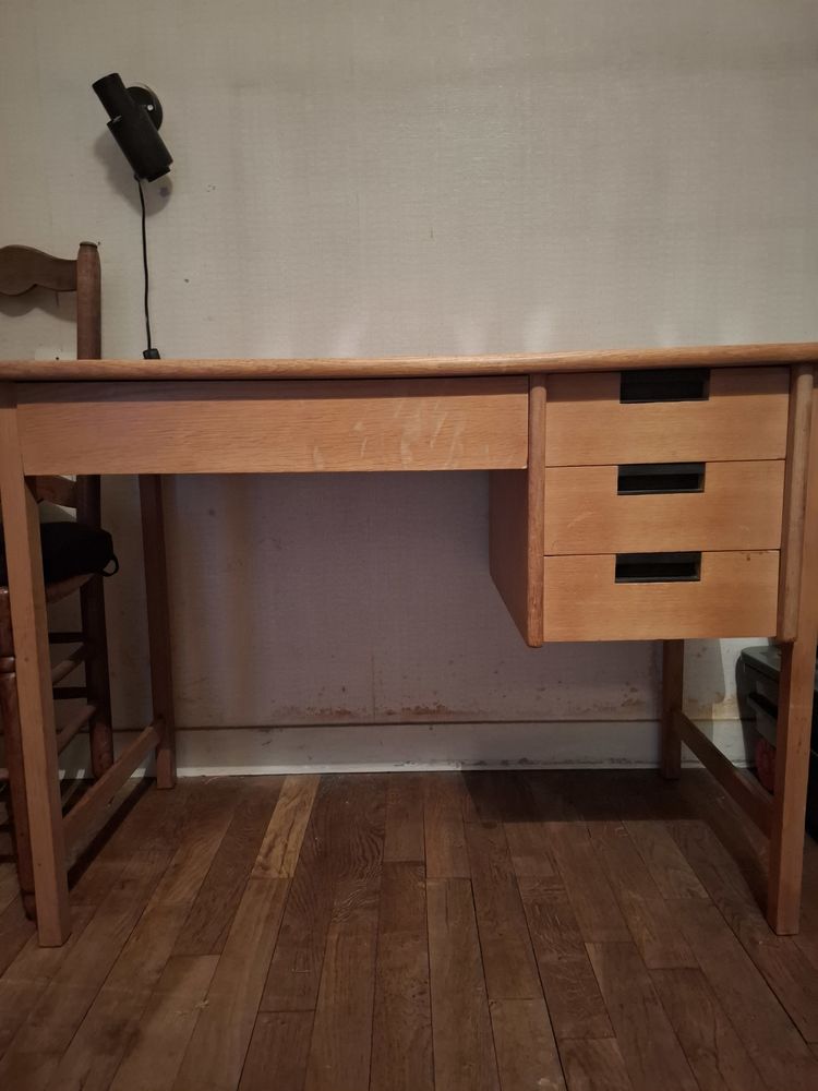 Bureau d'enfant 25 Le Mans (72)