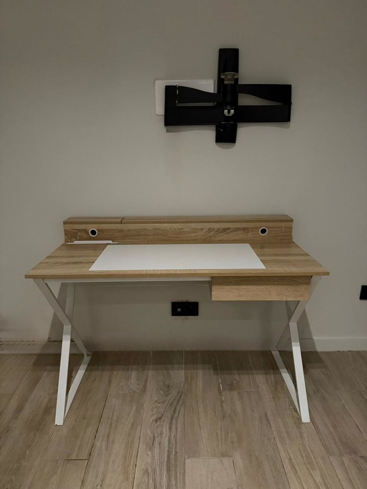 Bureau enfant 80 Suresnes (92)