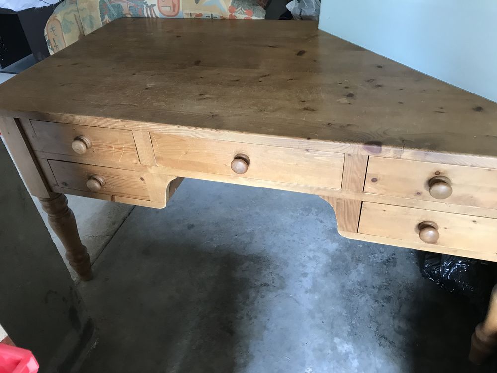 Bureau de grande taille 70 Toul (54)