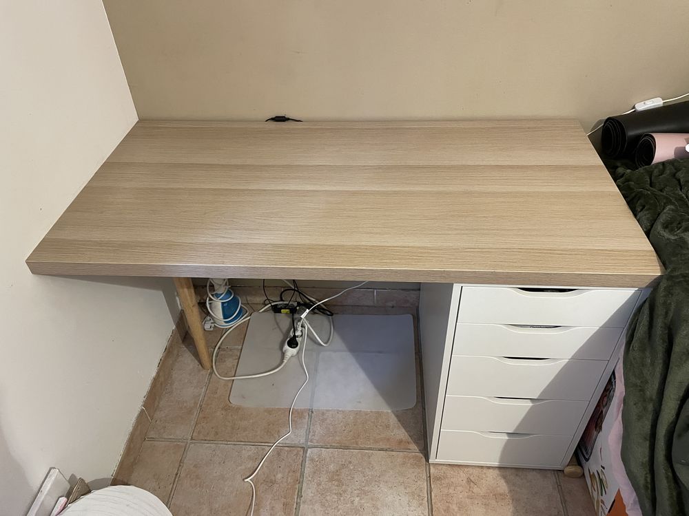 Bureau ikea rangement 110 Marseille 9 (13)