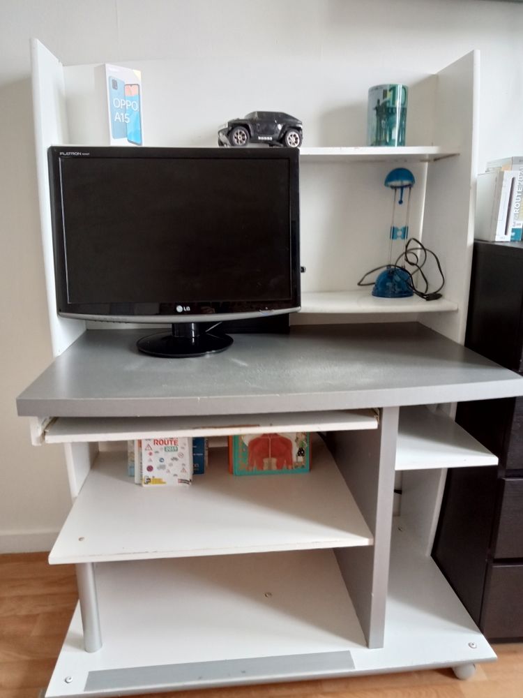 bureau Ikea 75 Nantes (44)