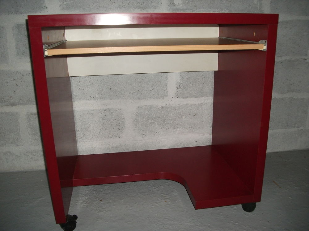 Bureau IKEA 
25 Saint-Germain-l�s-Arpajon (91)