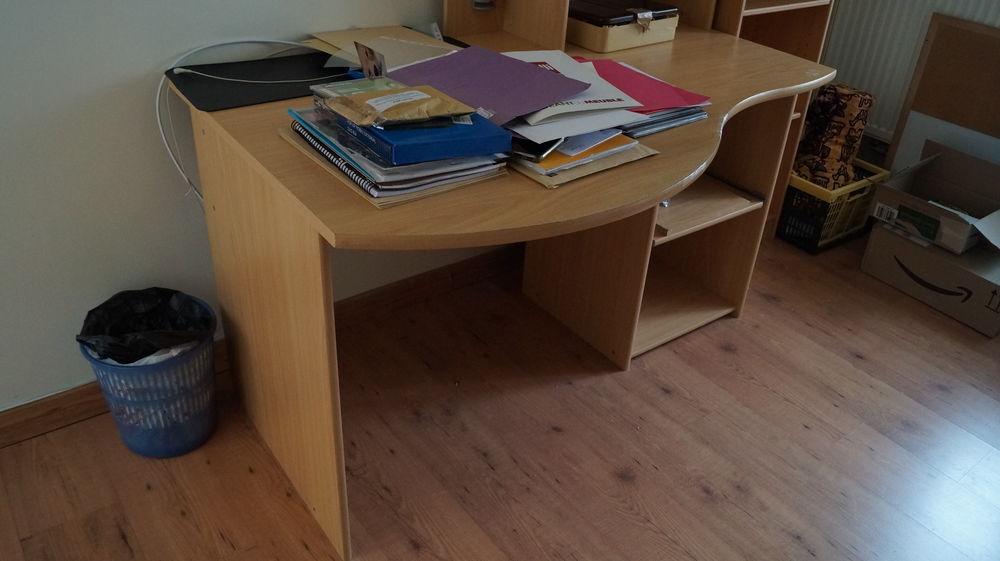 Bureau informatique en bois lamin� 200 Doye (39)