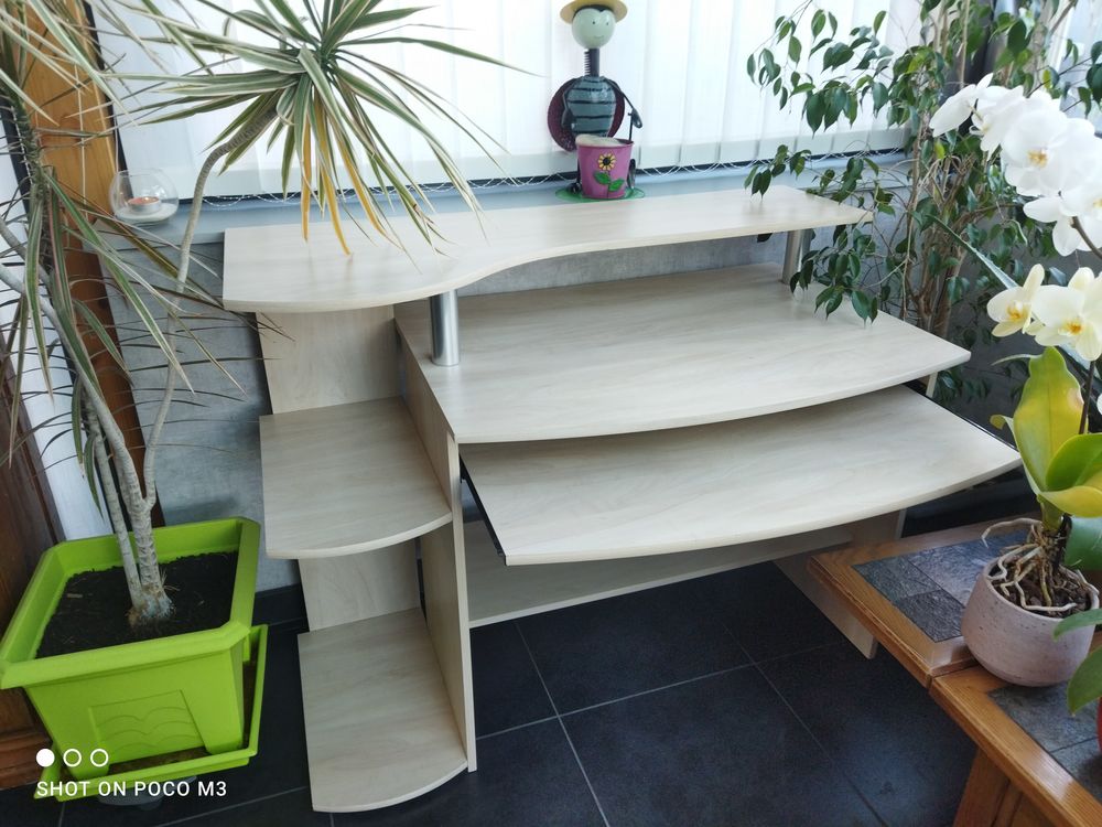 Bureau informatique en finition bois d'Aulne neuf, Sand (672 90 Sand (67)