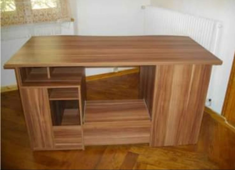 Bureau informatique 100 Saint-�tienne-de-Tin�e (06)