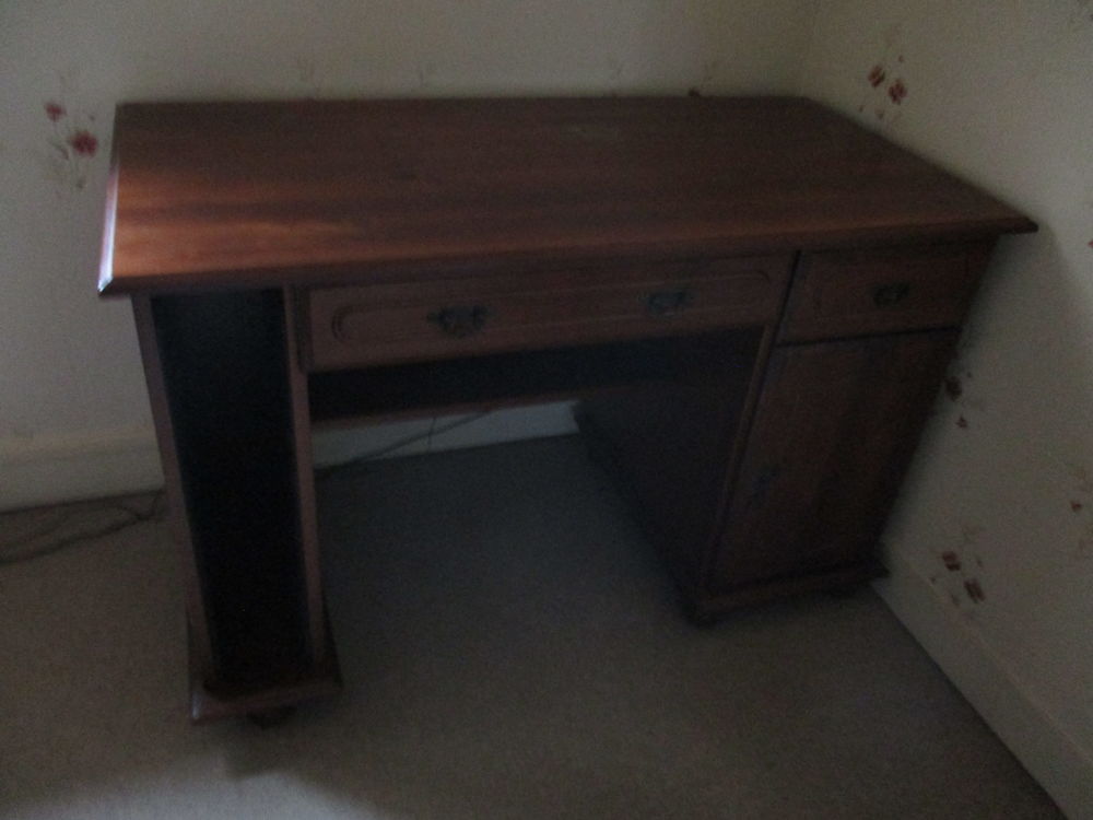 BUREAU INFORMATIQUE 50 Chambon-la-For�t (45)