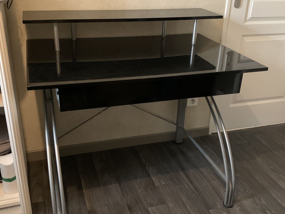 Bureau laqu� noir 25 Monts (37)