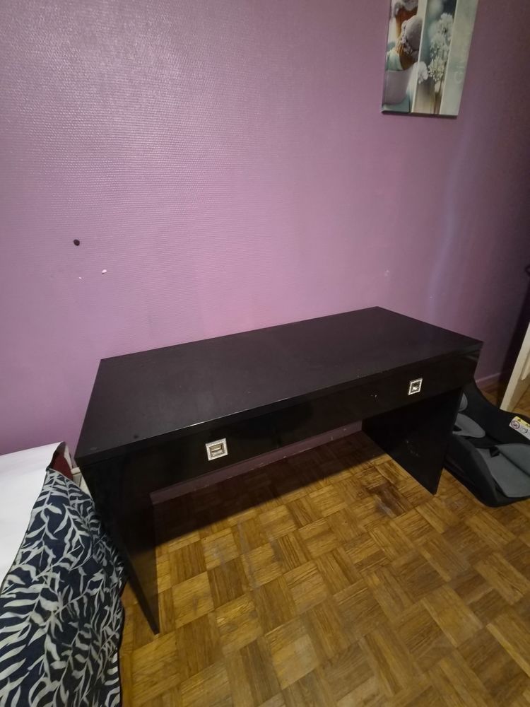 Bureau laqu� 40 Oullins (69)