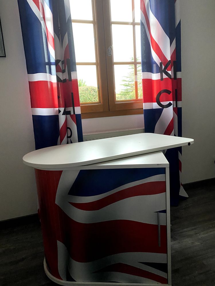 Bureau LONDON 20 Saint-Sernin-du-Bois (71)