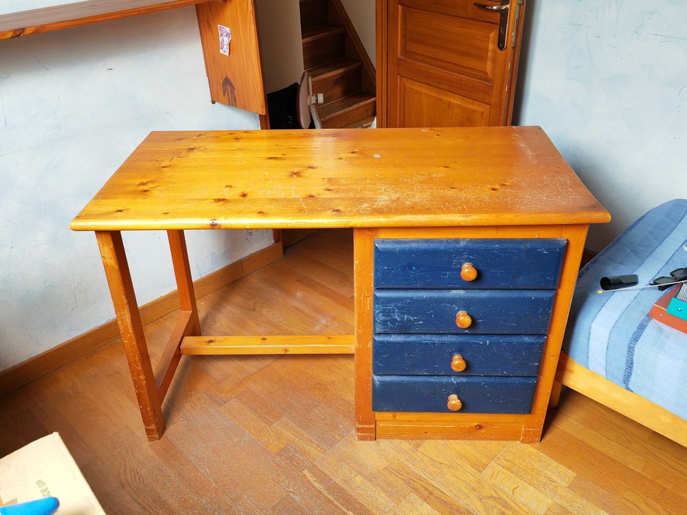 bureau pin massif 40 Arpajon (91)