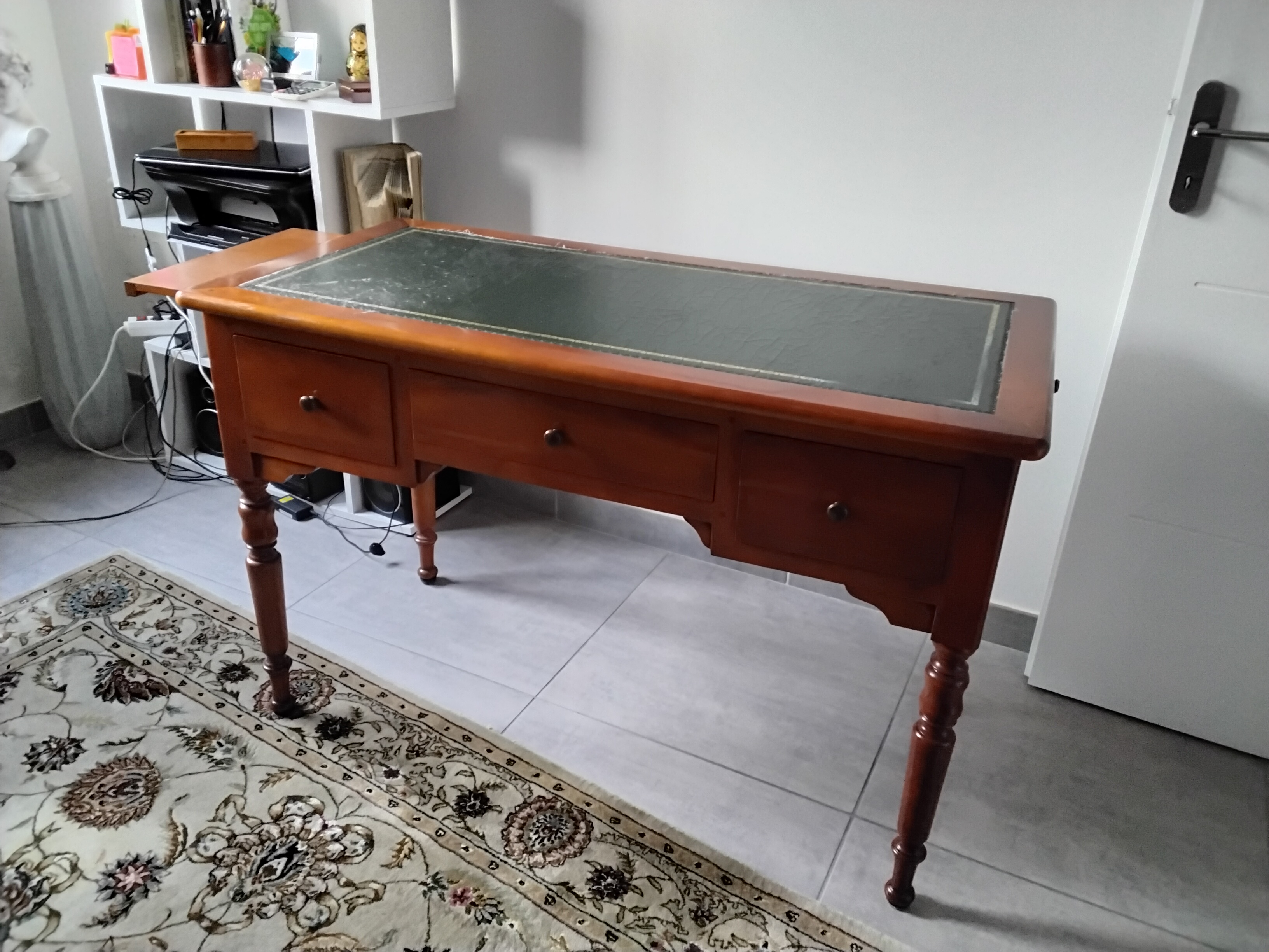bureau merisier style Louis Philippe bon �tat, 100 Saleilles (66)