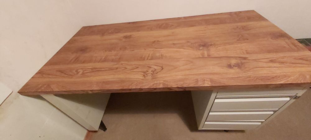 bureau en metal 50 Mor�ac (56)