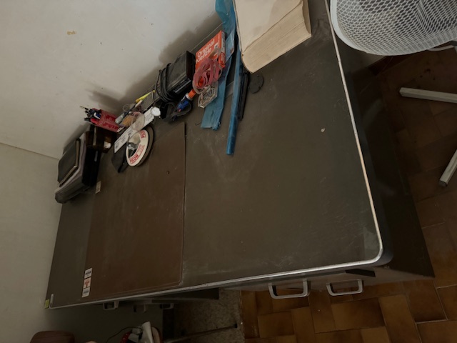 BUREAU METALIQUE 150 Petit-Mars (44)