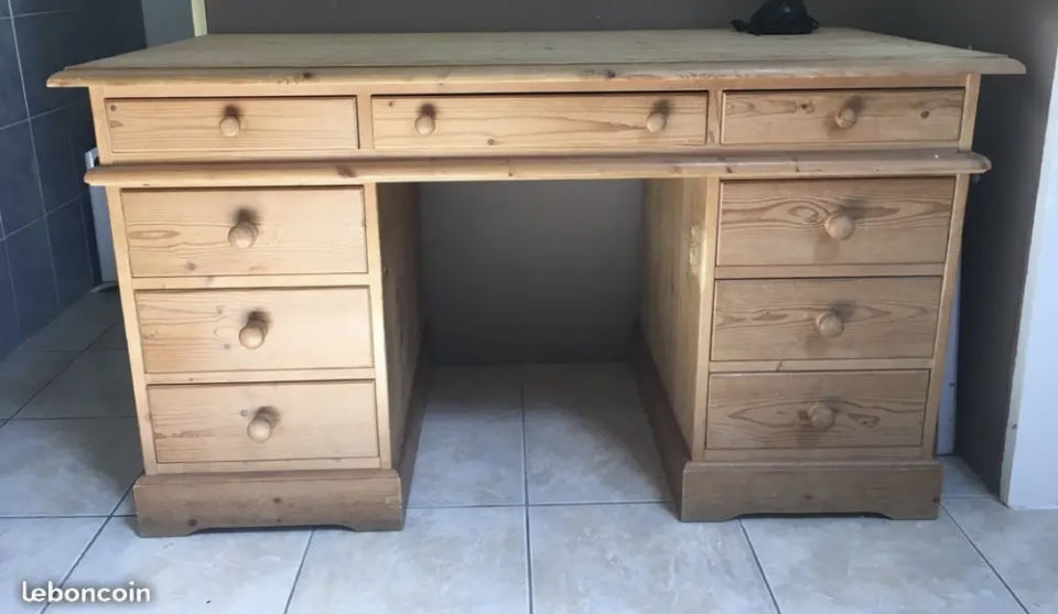 BUREAU MINISTRE 9 TIROIRS INTERIORS 550 Verri�res-le-Buisson (91)