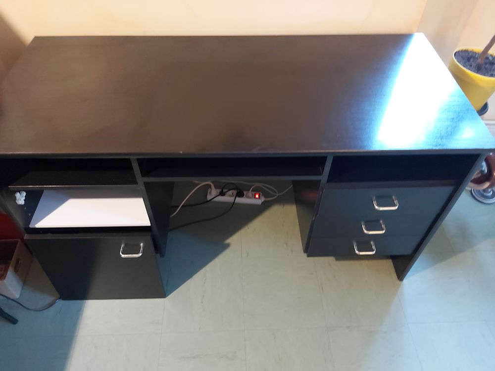 Bureau noir 40 Nyons (26)