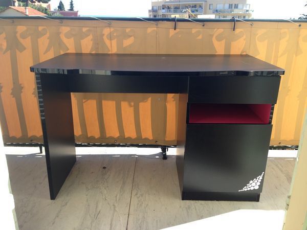 Bureau d'occasion 1 porte LADY DOLL noir satin� et fushia 30 Nogent-sur-Oise (60)