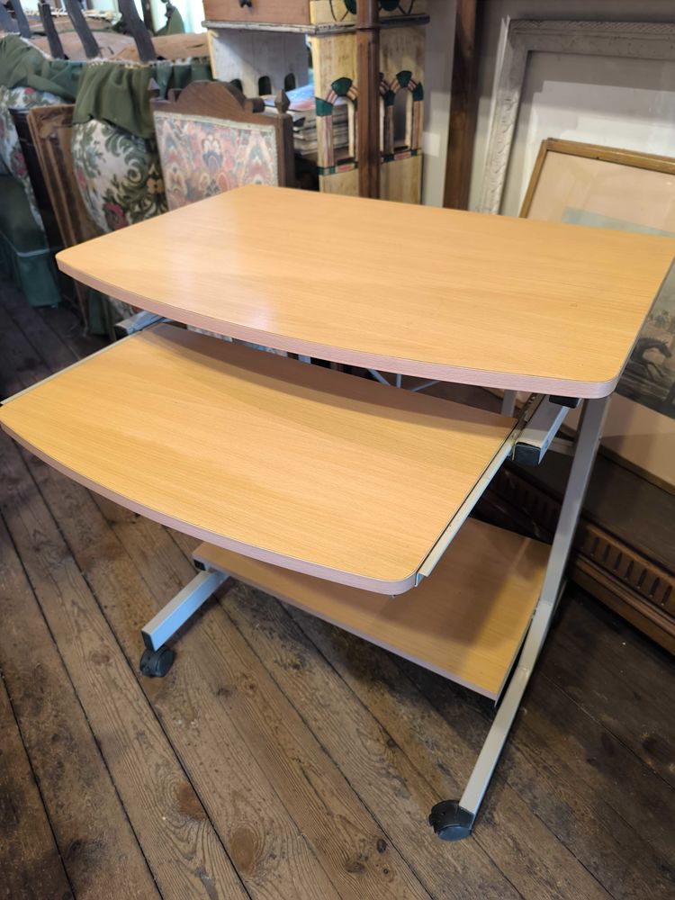 bureau+ordinateur+ikea 50 Gironde-sur-Dropt (33)