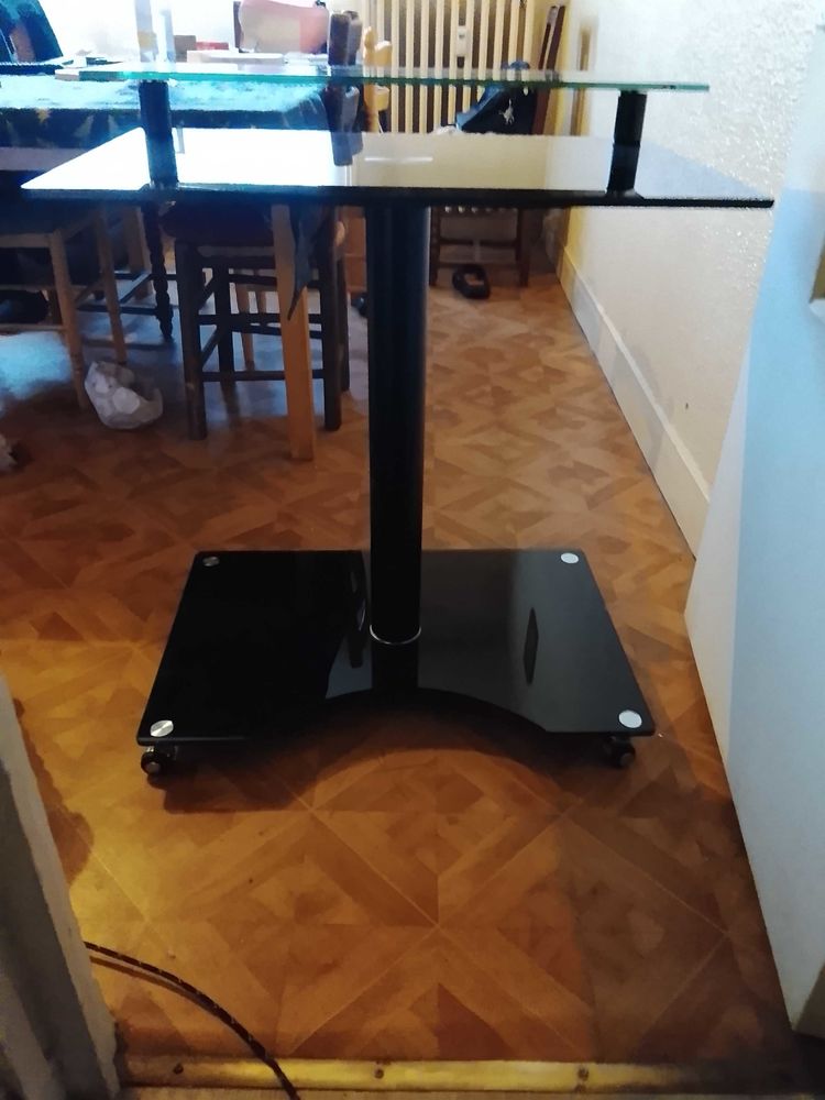 bureau+d'ordinateur+en+verre+sur+roulette 20 Rodez (12)