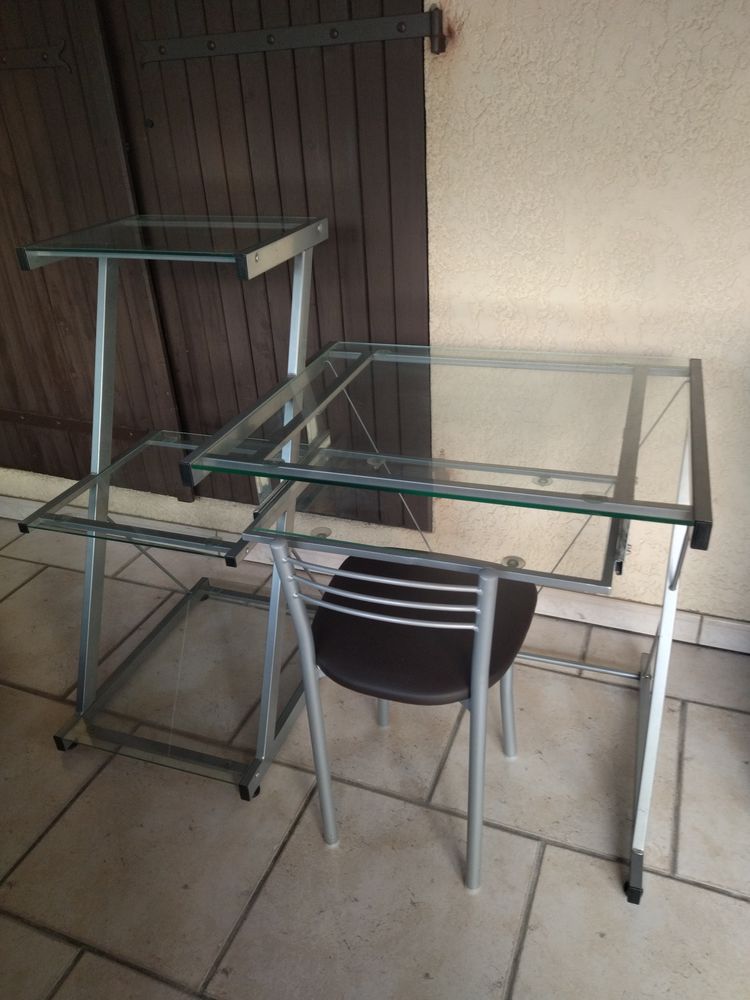 Bureau d'ordinateur 20 Pessac (33)