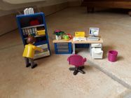 BUREAU PLAYMOBILE AVEC PERSONNAGE 13 Cressanges (03)