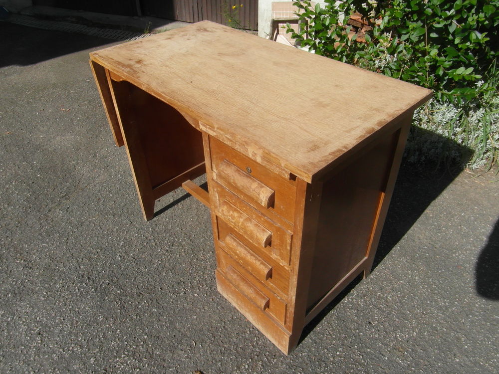 Bureau pour enfant 20 �pinal (88)