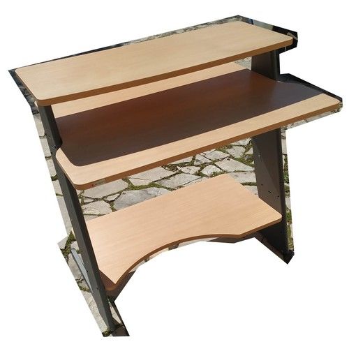 bureau pour ordinateur 95 Solli�s-Pont (83)