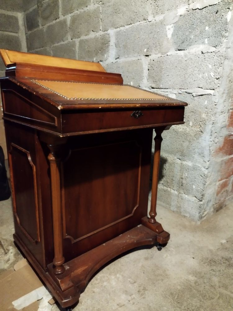 BUREAU SUR ROULETTES 40 Carnoux-en-Provence (13)