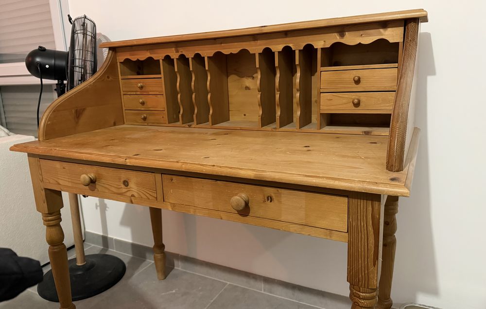 Bureau secr�taire et chaise marque Interior's 500 Dijon (21)