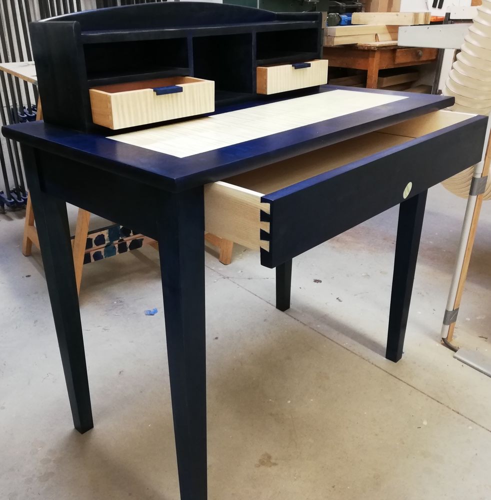 Bureau secr�taire en poirier massif placage sycomore ond�. 0 Cran-Gevrier (74)