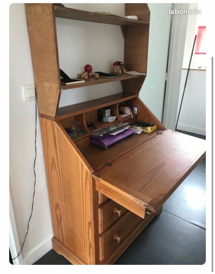 Bureau dos d'�ne - Secr�taire 55 Bernes-sur-Oise (95)