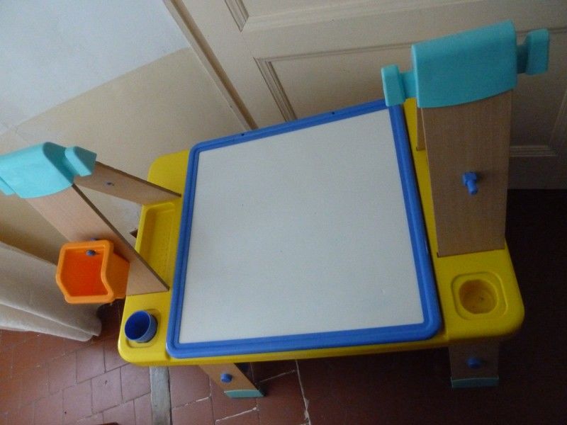 Bureau Smoby & tabouret assorti 30 Apt (84)