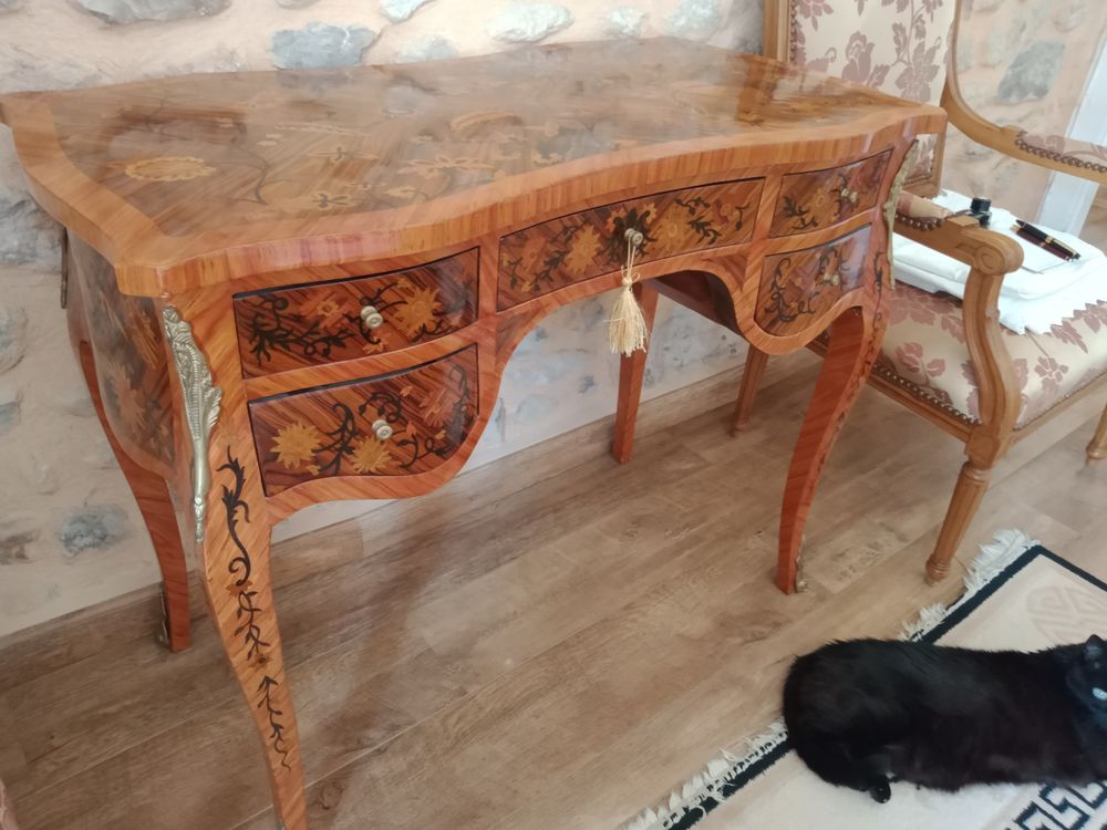 Bureau table style Louis XV 600 Bouzigues (34)