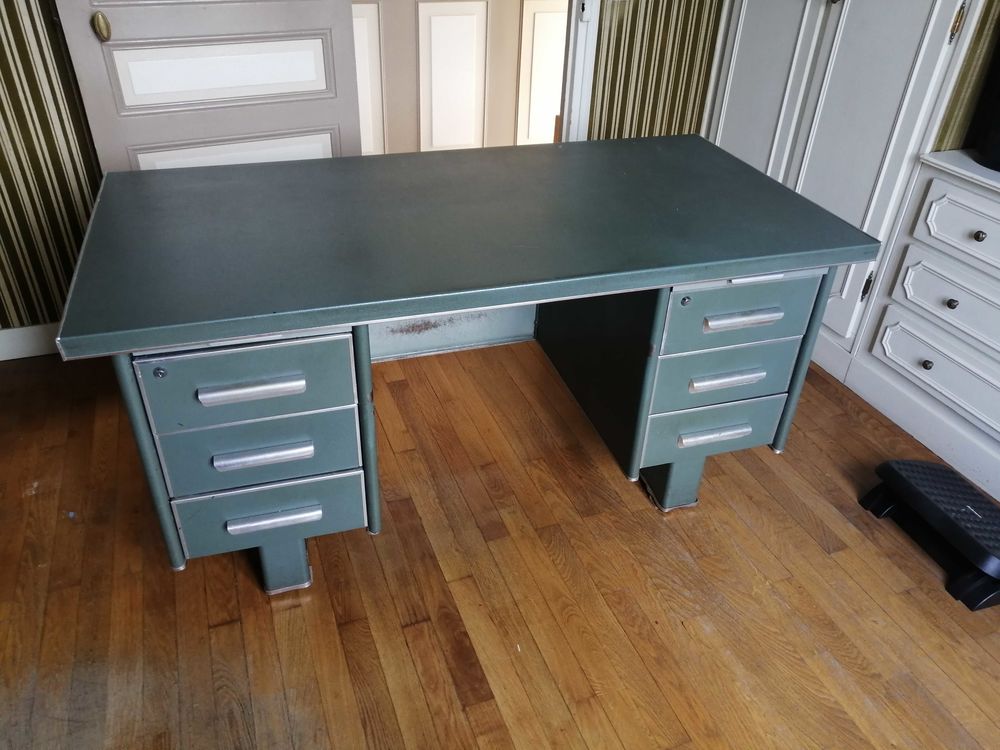 Bureau 6 tiroir m�tallique 90 Tremblay-en-France (93)