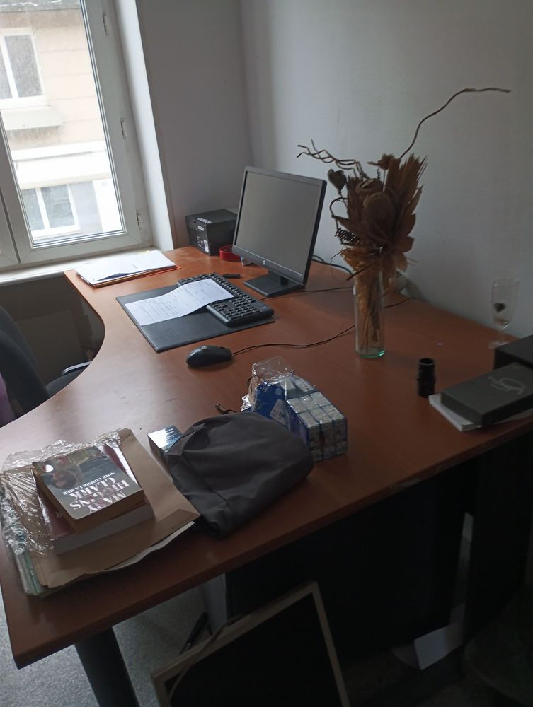 Bureau tiroirs roulants et Armoire basse de 120x80 350 Vire (14)