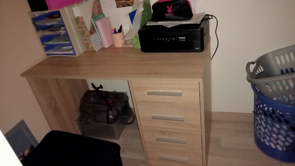 bureau tout neuf 150 Elne (66)