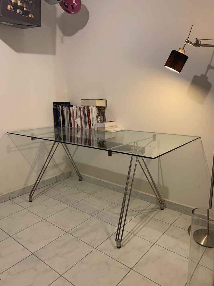 Achetez Bureau En Verre Quasi Neuf Annonce Vente A Saint Raphael 83 Wb165569747