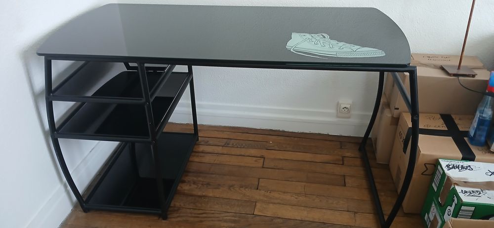 Bureau en verre noir 30 Vincennes (94)