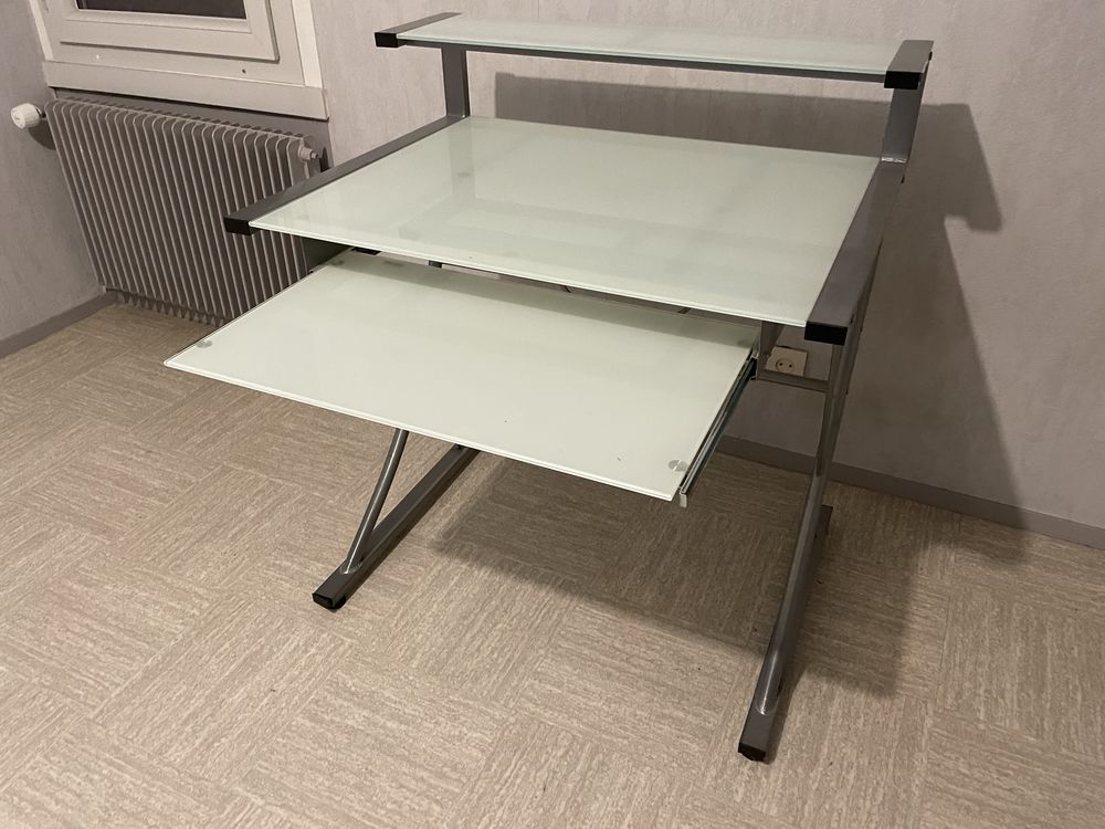 Bureau en verre 30 Alen�on (61)