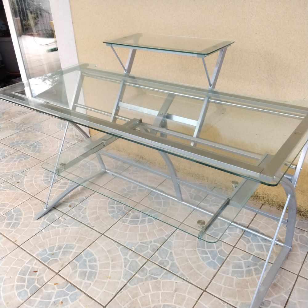 Bureau en verre 50 Sorgues (84)