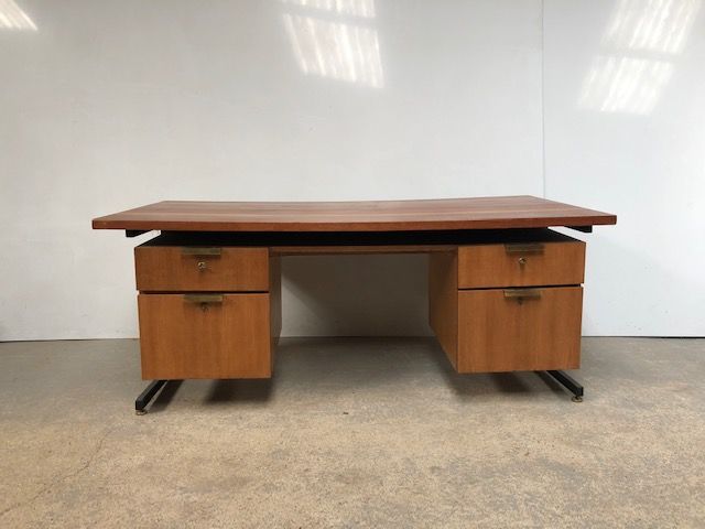 Bureau vintage ann�e 1970 950 Gu�c�lard (72)