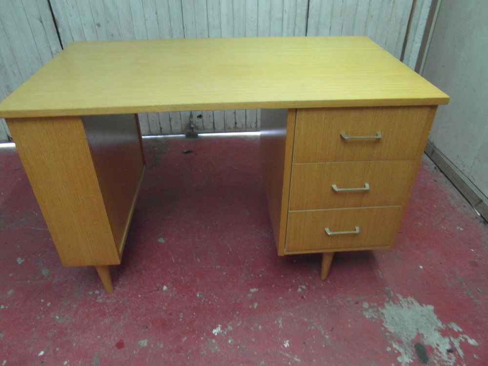 Bureau vintage ann�es 60/70 40 Foug�res (35)