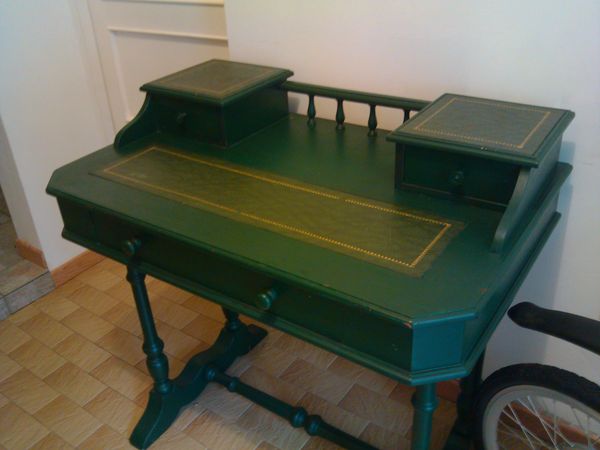 BUREAU 0 Montlu�on (03)