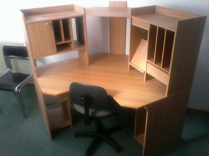 BUREAU 150 Luc-la-Primaube (12)