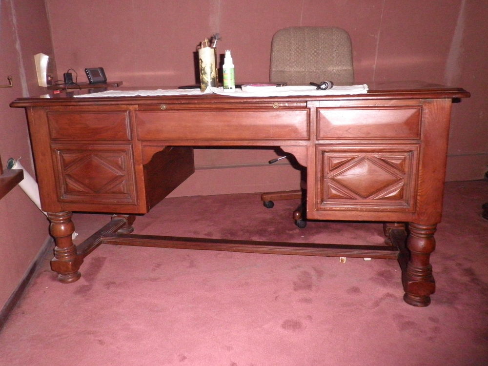 Bureau 80 Mandres-les-Roses (94)