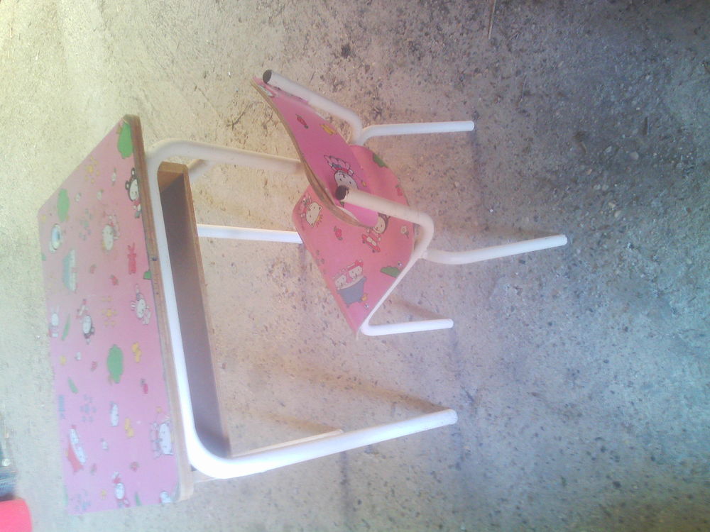 bureau 30 Genas (69)